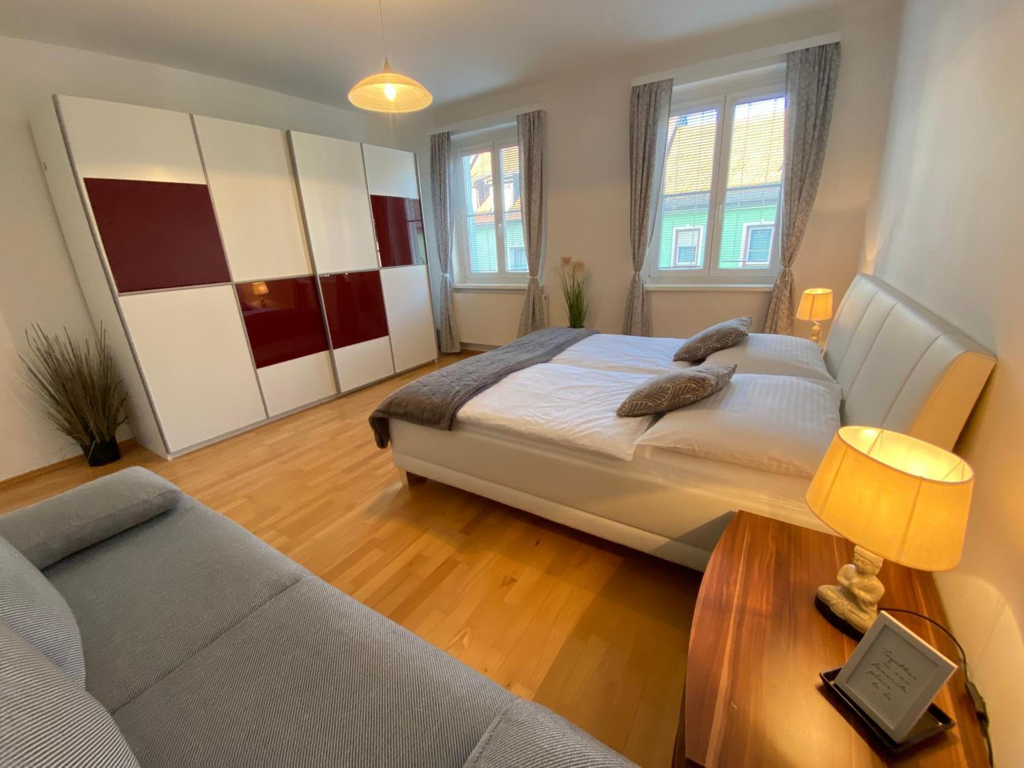Hotel & Wirtshaus Hoedl-Kaplan Feldbach  Pokoj fotografie