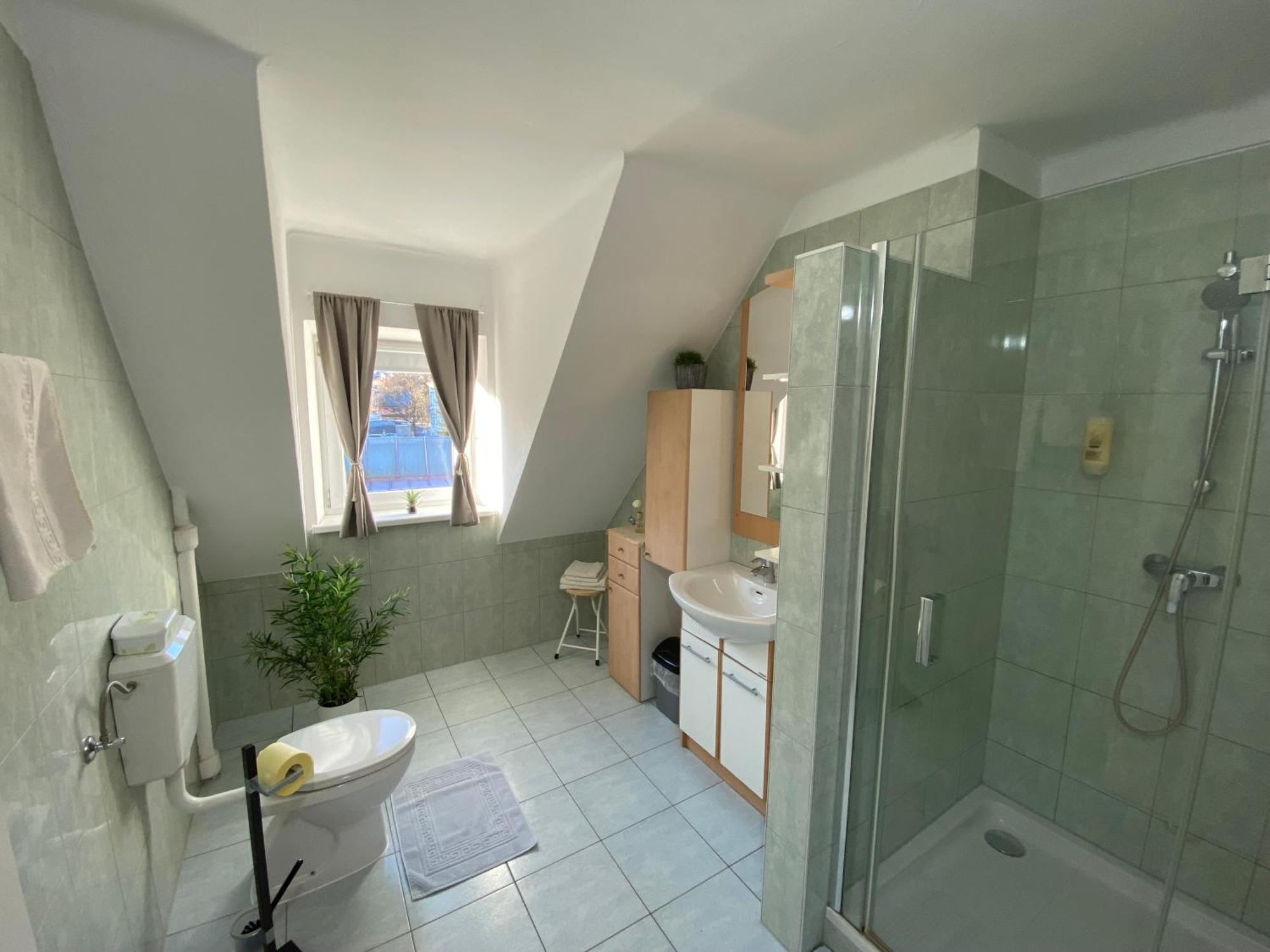 Hotel & Wirtshaus Hoedl-Kaplan Feldbach  Pokoj fotografie